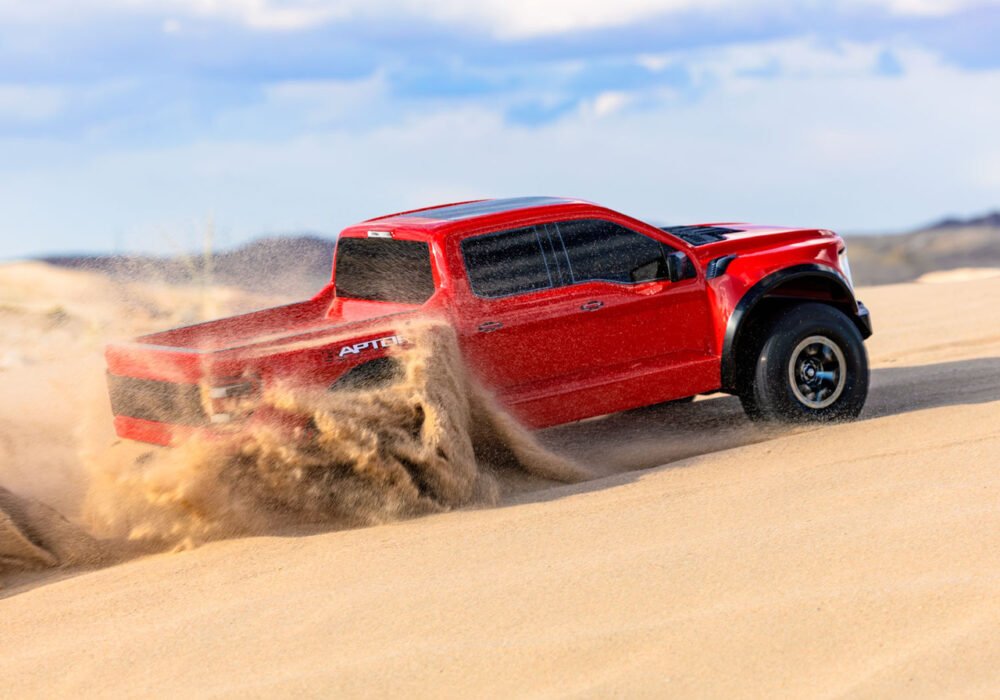 101076-4-RaptoR-Action-Red-5507__21890 Traxxas raptor R