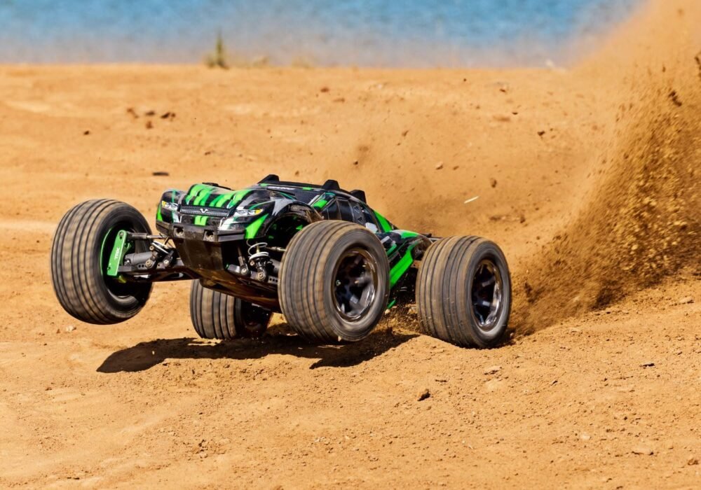 Traxxas rustler vxl ultimate 4x4
